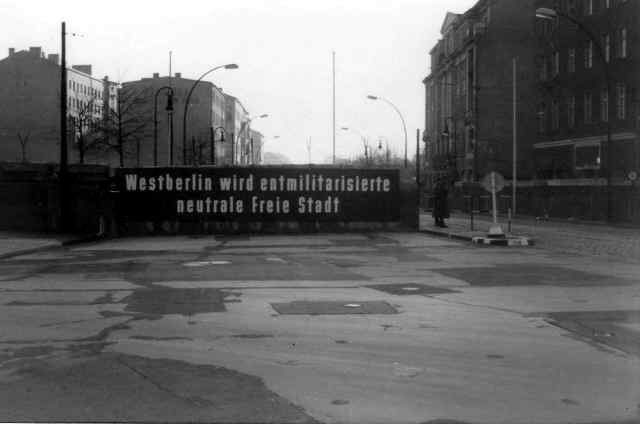 Berlin Wall (18)